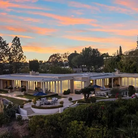 Trousdale Grand Villa